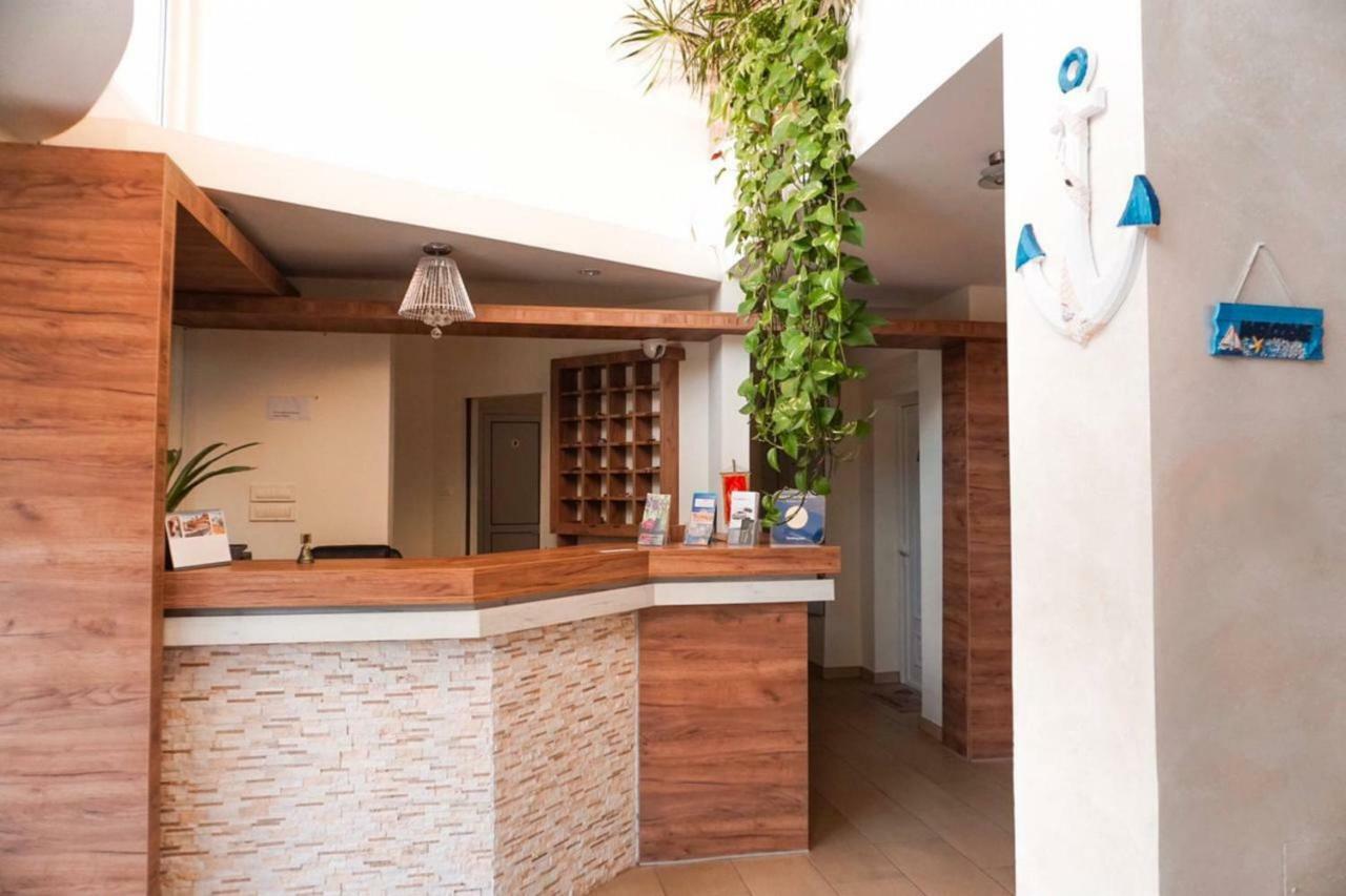 Residence Bella ブドヴァ エクステリア 写真